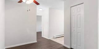 Carriage House Apartments Gallery 6