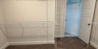 4 Bedroom Dog Friendly Home For Rent Near Post! Gallery 30