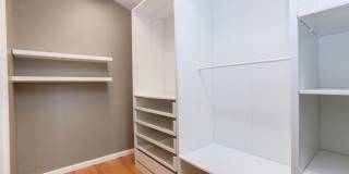 4BR/3.5BA Belmont Home with Multiple Ensuite Bedrooms, A/C & 2-Car Garage | YouTube Tour Gallery 39