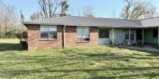 1007  W Hendrix  ST Gallery 1