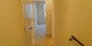 3 Bedroom, 2.5 Bathroom Townhome with Office! Gallery 9