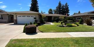 Lovely home in prime Northeast Fresno area! Gallery 1