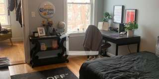 Newly Renovated 5 bed unit next to the Green Line in Allston. Gallery 5