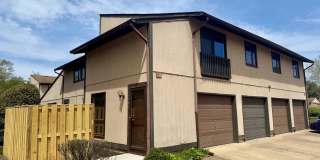544 GLEN Court Gallery 1