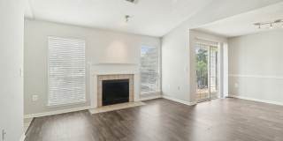 Varia at Oakcrest Gallery 7