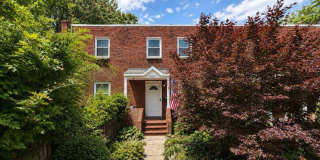 609 S HENRY Street Gallery 1