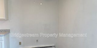 411 Baltimore St Gallery 14