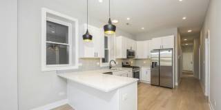 1541 N Washtenaw Ave Gallery 1