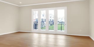 23580 BELVOIR WOODS Terrace Gallery 2