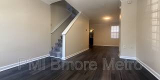 906 W Lombard Gallery 1