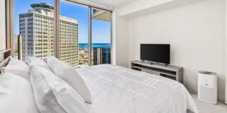 Sky Ala Moana #1701: Spacious Condo w/ Ocean Views Gallery 28