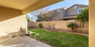 2343 E SUNLAND Avenue Gallery 20
