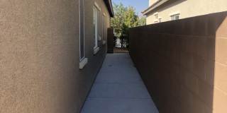 1513 Blues Lane Gallery 29