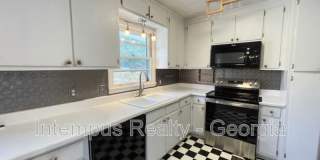 633 White St Gallery 28