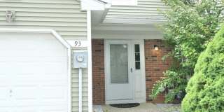 93 Oak Lane Gallery 1