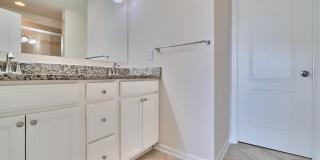 8016 BLUE STREAM Drive Gallery 18