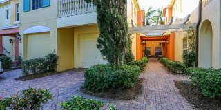 Beautiful Estero Condo Gallery 51