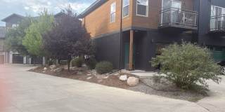 Lovely One Bed One Bath Townhome with attached garage Gallery 1