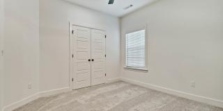 510 W Persimmon St Gallery 21