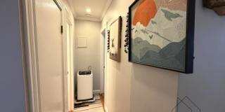 26 Commonwealth Ter. Gallery 6