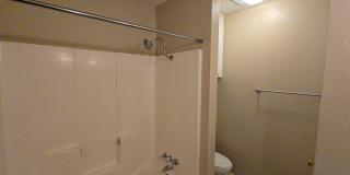 629 West Ridge Dr **Ask about our NO CASH DEPOSIT option!** Gallery 16