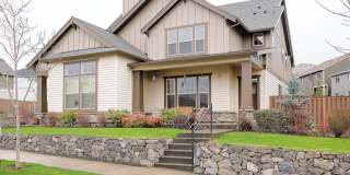 Lovely Duplex-Style Townhome | Bethany | Arbor Oaks Neighborhood | Amazing Schools | INTERNET INCLUDED IN RENT! Gallery 1