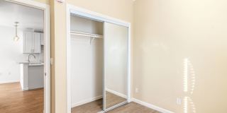 1454-1464 UNION Apartments Gallery 9