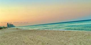 9172 Collins Ave Gallery 32