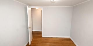 418 E Market Street Gallery 14