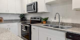 The View on Collins Apartments Gallery 3