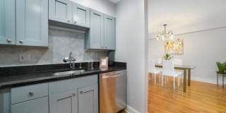 2131 N Larrabee St Gallery 5