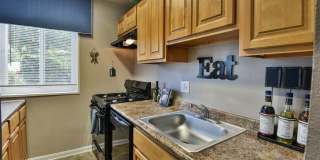 The Verona at Suitland Metro Gallery 12