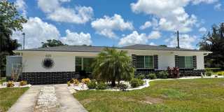 1109 S BETTY Lane Gallery 1