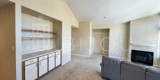 Rockrimmon Condo with Attached Garage Gallery 12