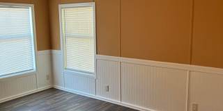 Spacious 4-Bedroom/2-Bath Mobile Home-Great Location!  Minutes to Eglin Air Force Base Gallery 5