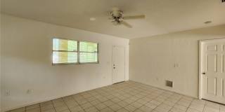 2831 NE 17 Drive Gallery 12