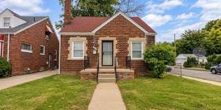 3167 E Outer Drive 3167 E Outer Drive Gallery 1