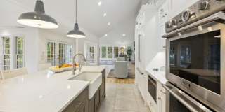 62 Beach Lane Gallery 4