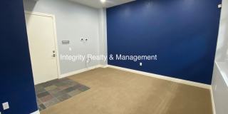 2 Bed/2.5 Bath, 2097 Sqft - 2620 W Front View Cres Dr Gallery 12