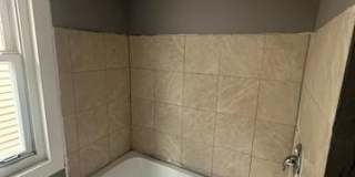 3220 Gladstone Street Gallery 5