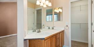 Large Home in Stonegate! Gallery 16