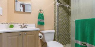 19701 W Oakmont Dr Gallery 24