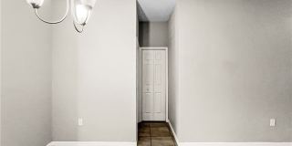 1322 Trafalgar Parkway Gallery 9