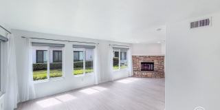 SD: Spacious 2BD/2.5BA home in Del Cerro with Fireplace, Private Balcony & 2-Car Garage Gallery 3