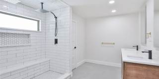13 Pinehurst Street Gallery 12