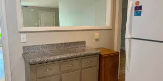 Great location in Garden District seconds from Downtown and LSU! Gallery 5