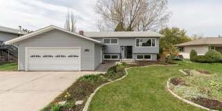 Fully Renovated 5-Bedroom Home,  Two Living/Family Rooms in Prime Bozeman Location Gallery 1