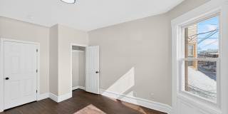 345 Walnut St Gallery 31