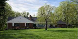 391 Forest Road Gallery 1