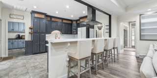 6125 R C Sarvis Ln. Gallery 25
